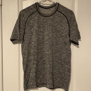 lululemon Metal Vent Tech Shortsleeve Grey